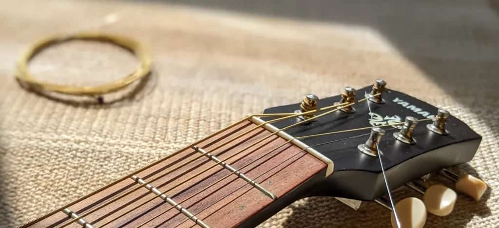 Ознаки того, що час замінити струни.jpg