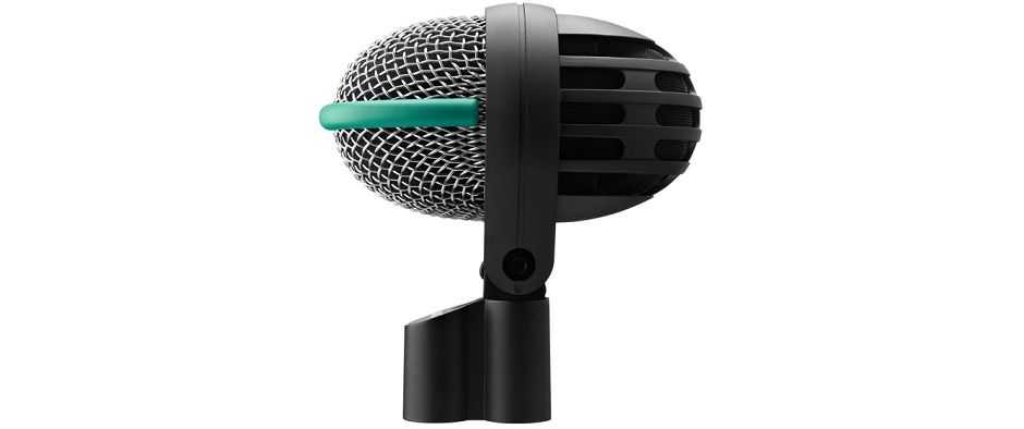 AKG D112.jpg AKG D112.jpg