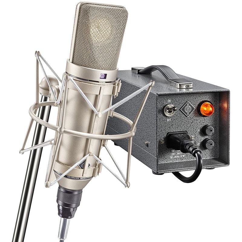 Neumann U67 Set 2.jpg Neumann U67 Set 2.jpg