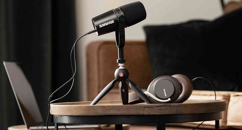 Shure MV7.jpg