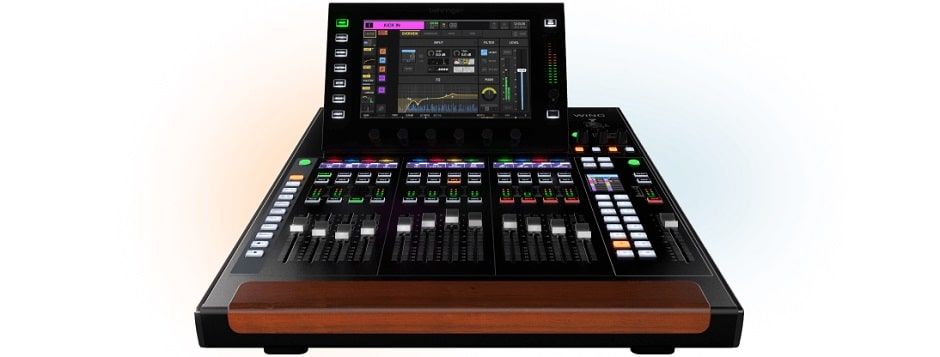 Behringer Wing Compact.jpg