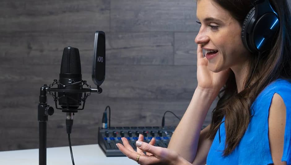 Наушники мониторинг и акустика помещения.jpg