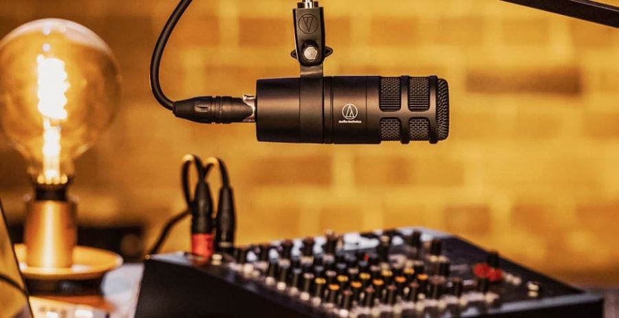 Audio-Technica AT2040.jpg Audio-Technica AT2040.jpg