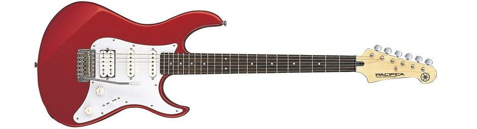 Yamaha Pacifica 012-112.jpg Yamaha Pacifica 012-112.jpg