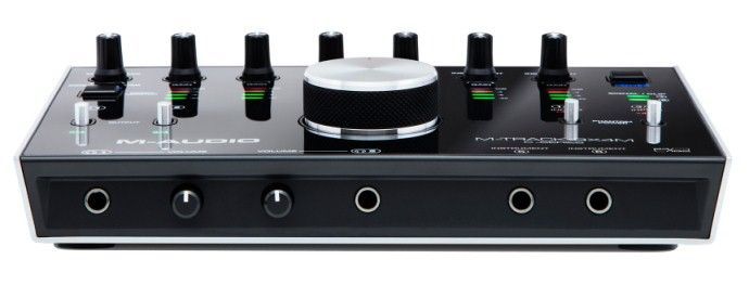 M-Audio M-Track 8X4M 2.jpg M-Audio M-Track 8X4M 2.jpg