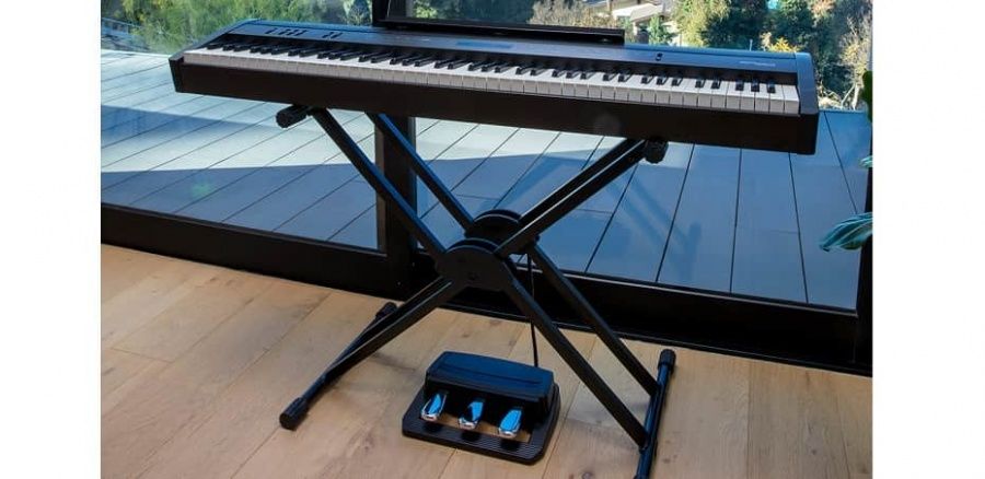 Roland FP-60X.jpg Roland FP-60X.jpg