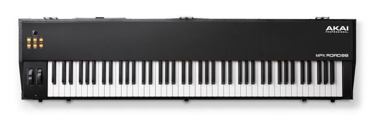 Akai MPK Road 88 2.jpg Akai MPK Road 88 2.jpg