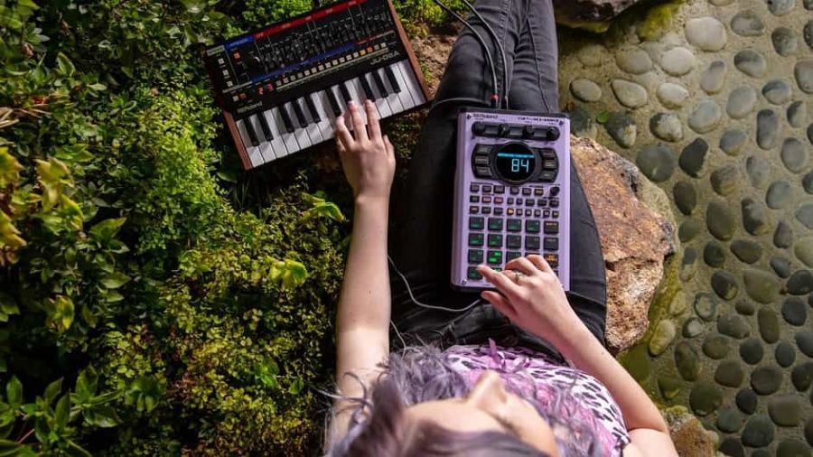 Roland SP-404 MKII.jpg