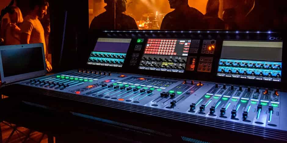 Преимущества цифровых микшеров.jpg