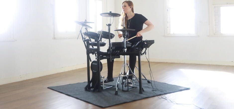 Руководство по покупке электронных ударных установок Roland.jpg Руководство по покупке электронных ударных установок Roland.jpg