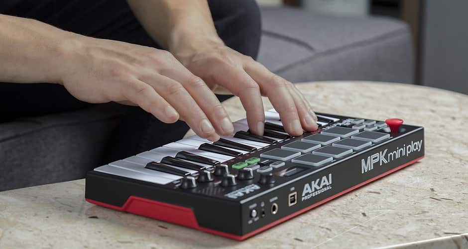 Особистий погляд: від синтезатора до контролера.jpg