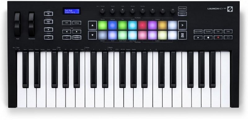 Novation Launchkey MK3.jpg Novation Launchkey MK3.jpg