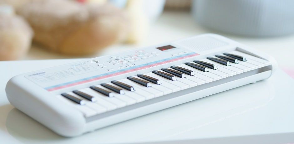 Yamaha PSS-E30.jpg Yamaha PSS-E30.jpg