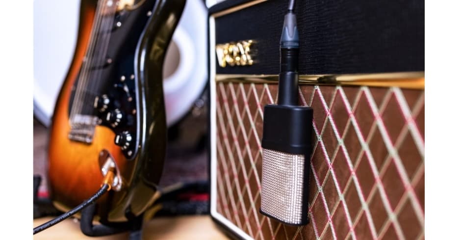 Austrian Audio OC16.jpg