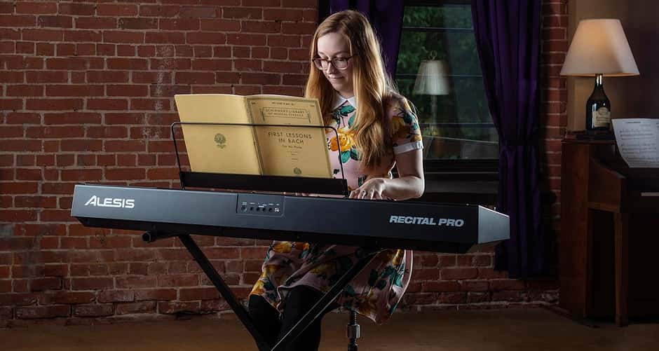 Alesis Recital Pro.jpg Alesis Recital Pro.jpg