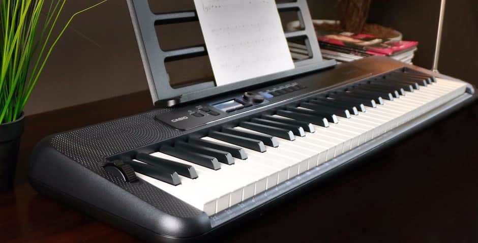 Casio CT-S300.jpg Casio CT-S300.jpg