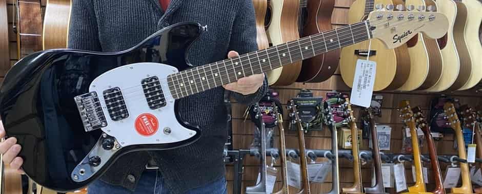 Squier Bullet Mustang HH.jpg Squier Bullet Mustang HH.jpg