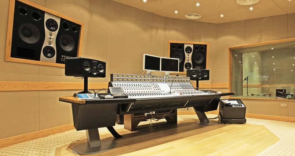 Монітори далекого поля.jpg Монітори далекого поля.jpg