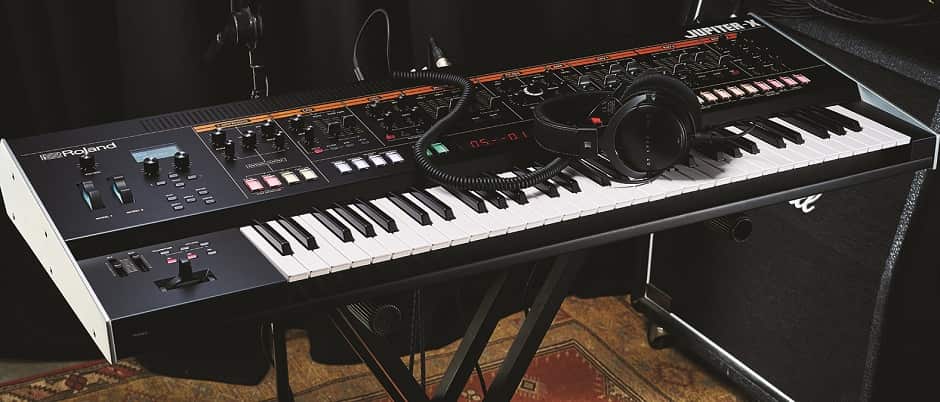 Roland Jupiter-X.jpg