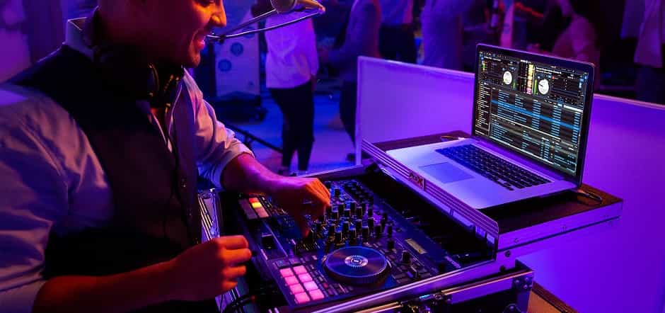 DJ-707M.jpg DJ-707M.jpg