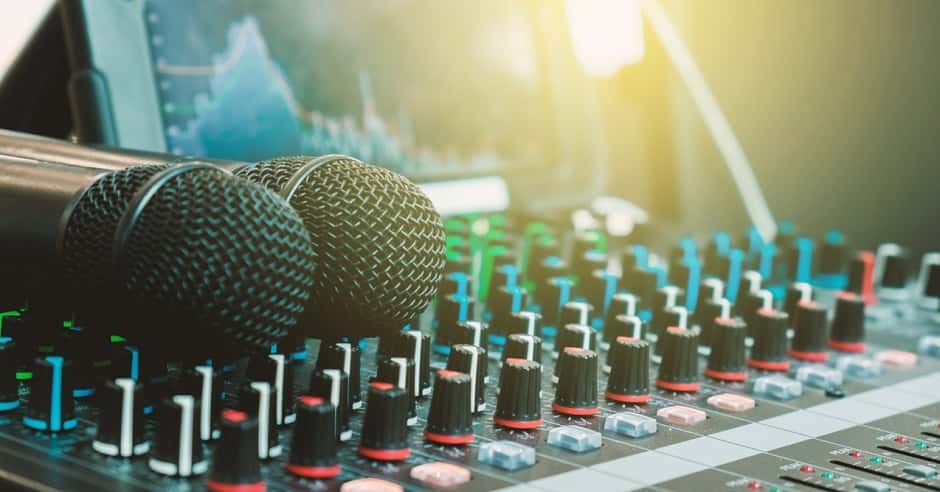 Особенности и технические характеристики.jpg Особенности и технические характеристики.jpg