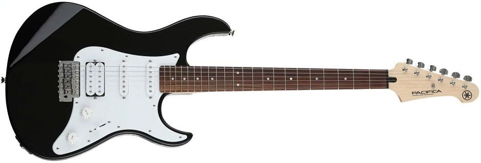 Yamaha Pacifica 012.jpg