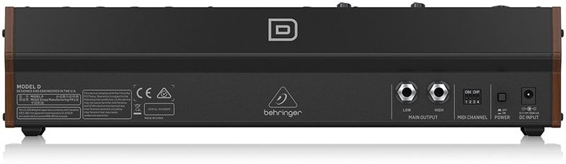 Behringer Model D 2.jpg