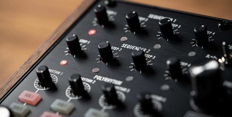 Moog Subharmonicon.jpg Moog Subharmonicon.jpg