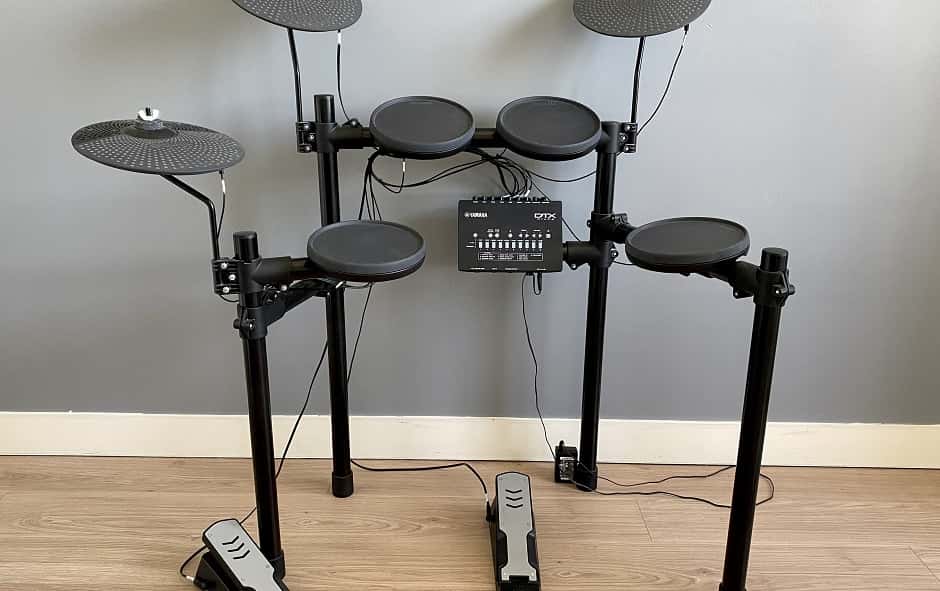 Yamaha DTX402K.jpg