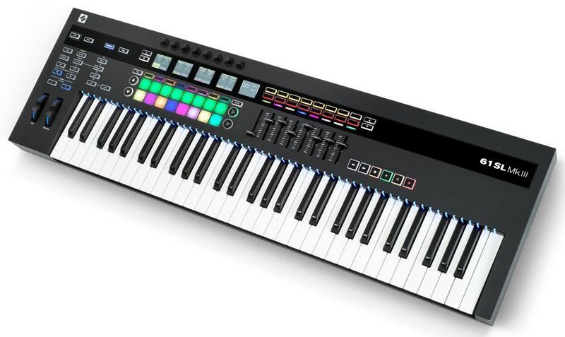 Novation 61SL Mk III 2.jpg Novation 61SL Mk III 2.jpg