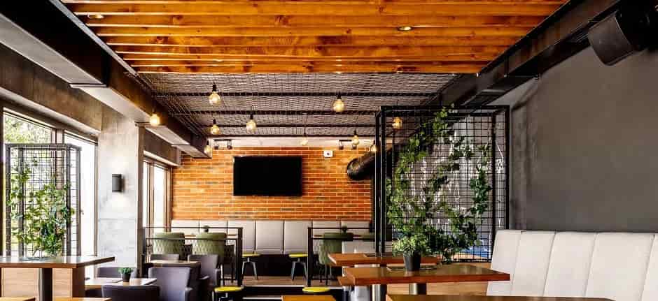 Настенные колонки для ресторанов детальный анализ.jpg