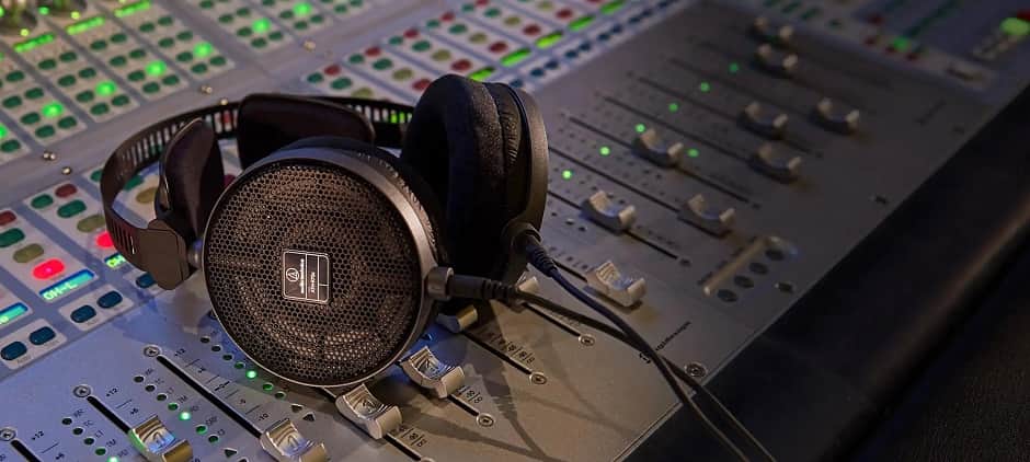 ATH-R70x.jpg