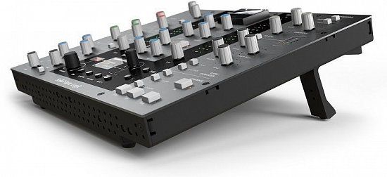 Контроллер Solid State Logic UC1
