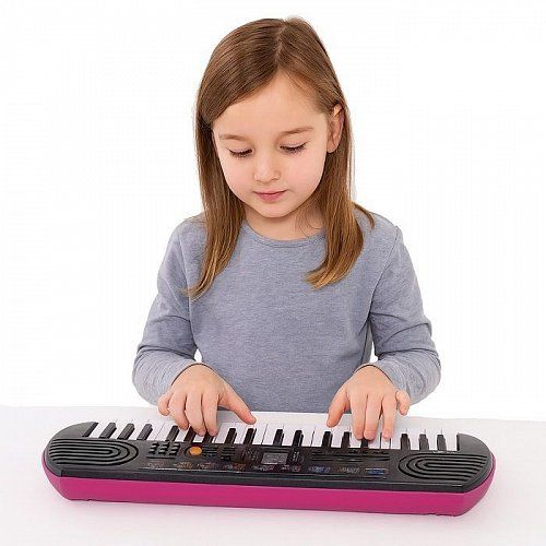 Як вибрати синтезатор для дитини: гід для батьків