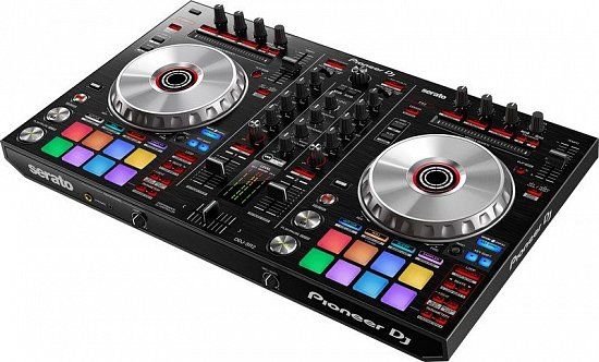 Pioneer DDJ-SR2 - новий контролер для Serato DJ