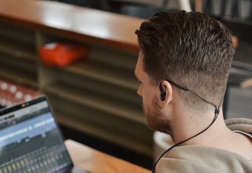 Ушные мониторы Beyerdynamic DT 70 IE - JCS.UA фото 4