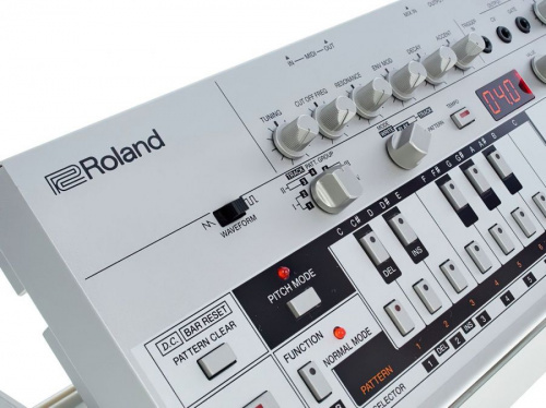 Синтезатор Roland TB03 - JCS.UA фото 5