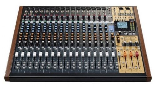 Микшер Tascam Model 24 - JCS.UA фото 3