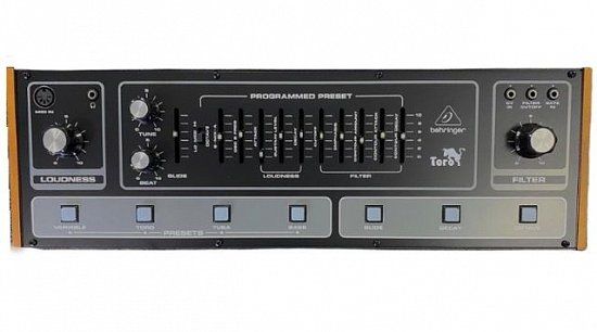 Синтезатор Behringer Toro