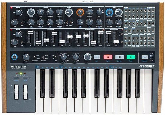 NAMM 2018! Монофонический аналоговый синтезатор Arturia MiniBrute 2