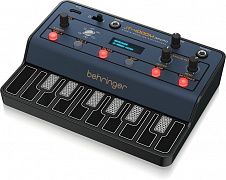 Behringer JT-4000M Micro - оновлений кишеньковий гібридний синтезатор
