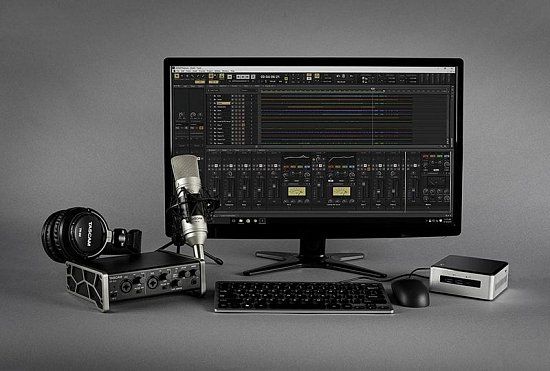 NAMM 2017! Tascam Track Factory - комплект для музичного продакшну