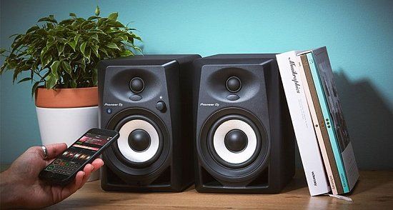 Активні студійні монітори з Bluetooth-інтерфейсом Pioneer DM-40BT!
