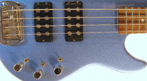 Бас-гитара G&L L2000 FOUR STRINGS (Lake Placid Blue, rosewood) №CLF45109 - JCS.UA фото 4
